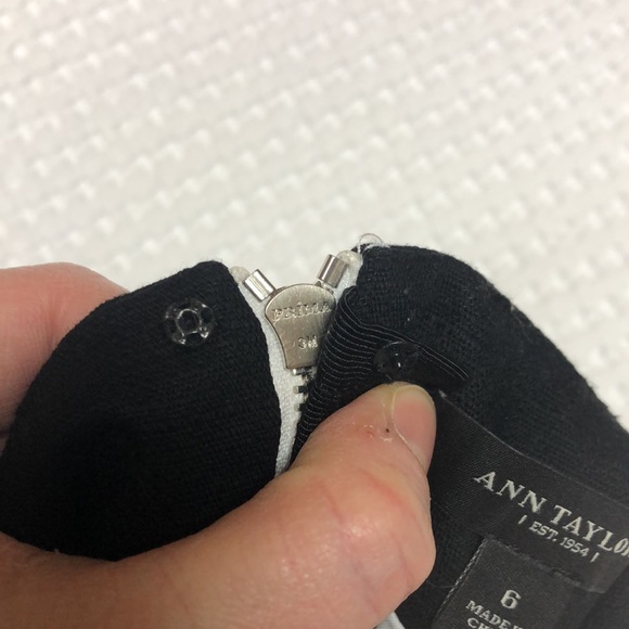 ANN TAYLOR - Size 6 - Contemporary Black & White Lined Skirt - Picture 10 of 10